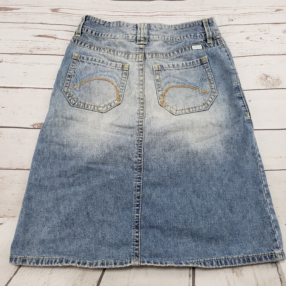 Union Bay Denim Skirt Size 3 Womens Blue Jean - Picture 2 of 5
